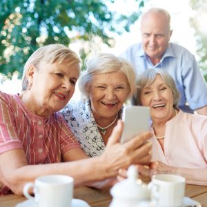 Curso de Integração Social, autonomia e lazer do Idoso On-line - 70% de desconto