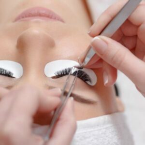 Curso on-line de extensão de cílios fio a fio